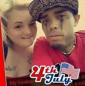 Meet your Posher, Nikki n